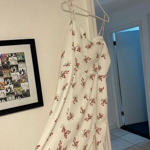 White Abercrombie dress NEVER worn. With tags